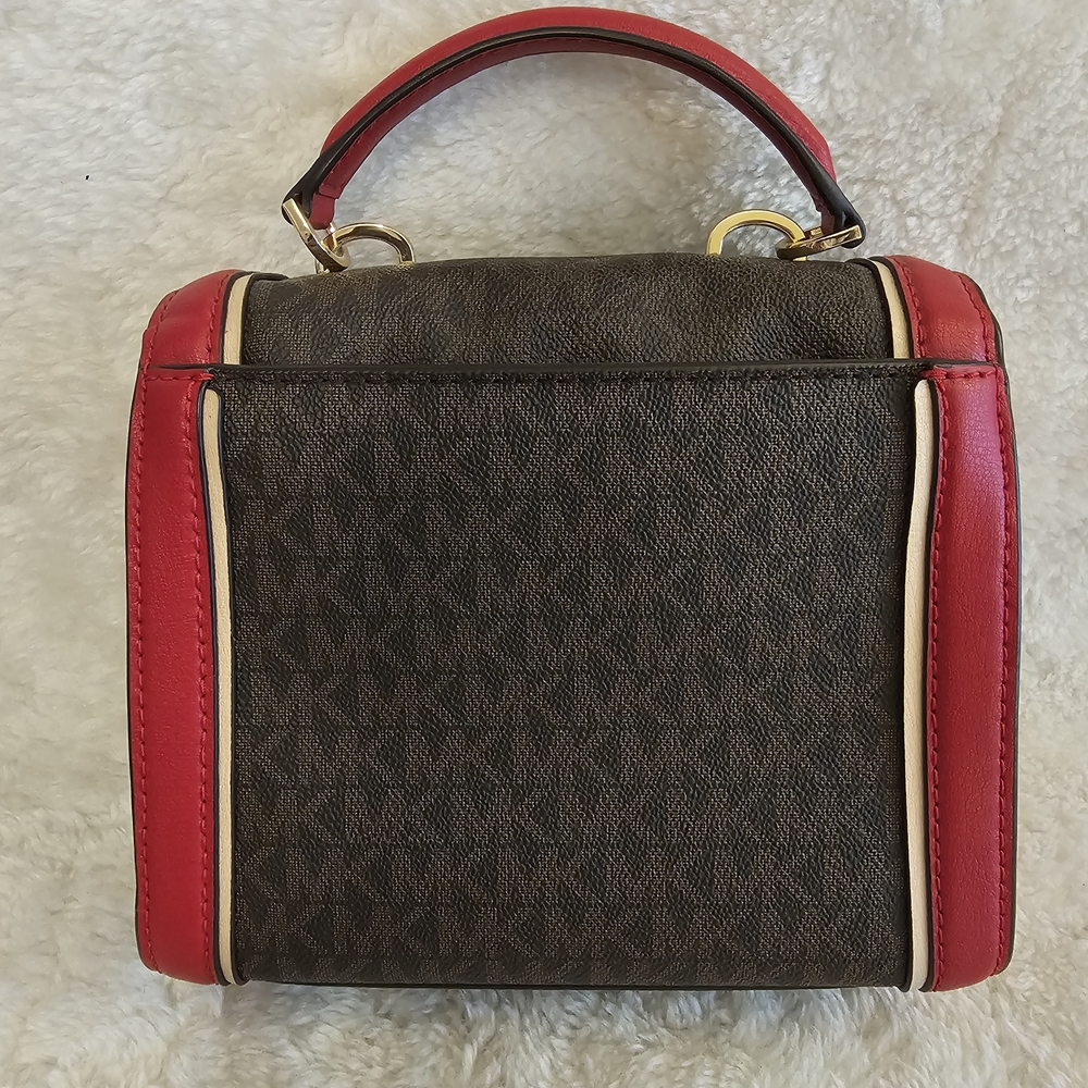 NWOT - Never Used! Michael Kors Kinsley XS Crossbody - Picture 2 of 11